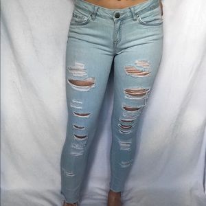 Light wash distressed jeans